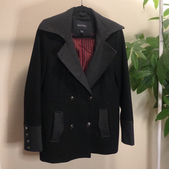 3/$25 Nautica wool coat with contrast hem and sleeves | size M - Picture 2 of 7